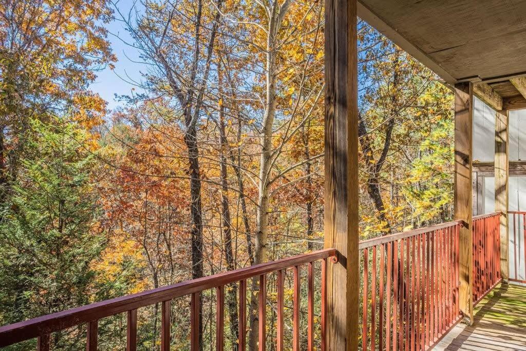 Sasquatch Lodge E Sleeps 13 Gatlinburg Dış mekan fotoğraf