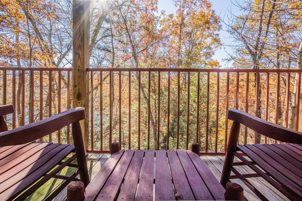 Sasquatch Lodge E Sleeps 13 Gatlinburg Dış mekan fotoğraf