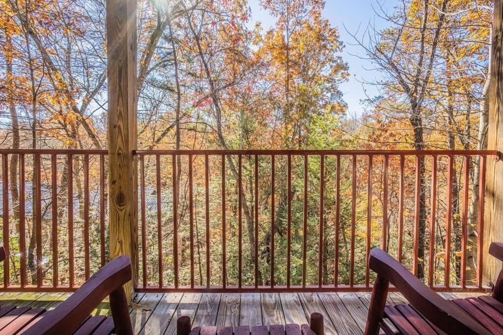 Sasquatch Lodge E Sleeps 13 Gatlinburg Dış mekan fotoğraf