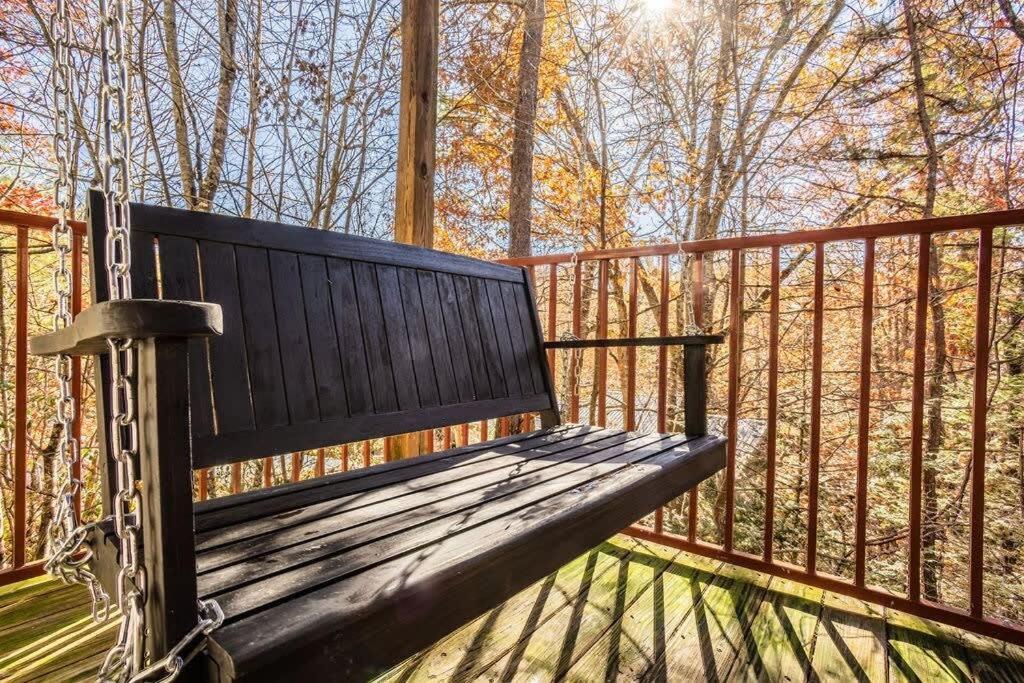 Sasquatch Lodge E Sleeps 13 Gatlinburg Dış mekan fotoğraf