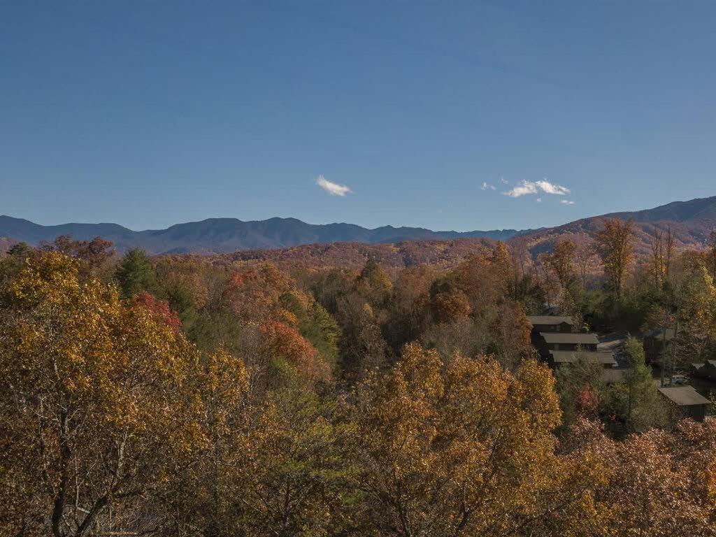 Sasquatch Lodge E Sleeps 13 Gatlinburg Dış mekan fotoğraf